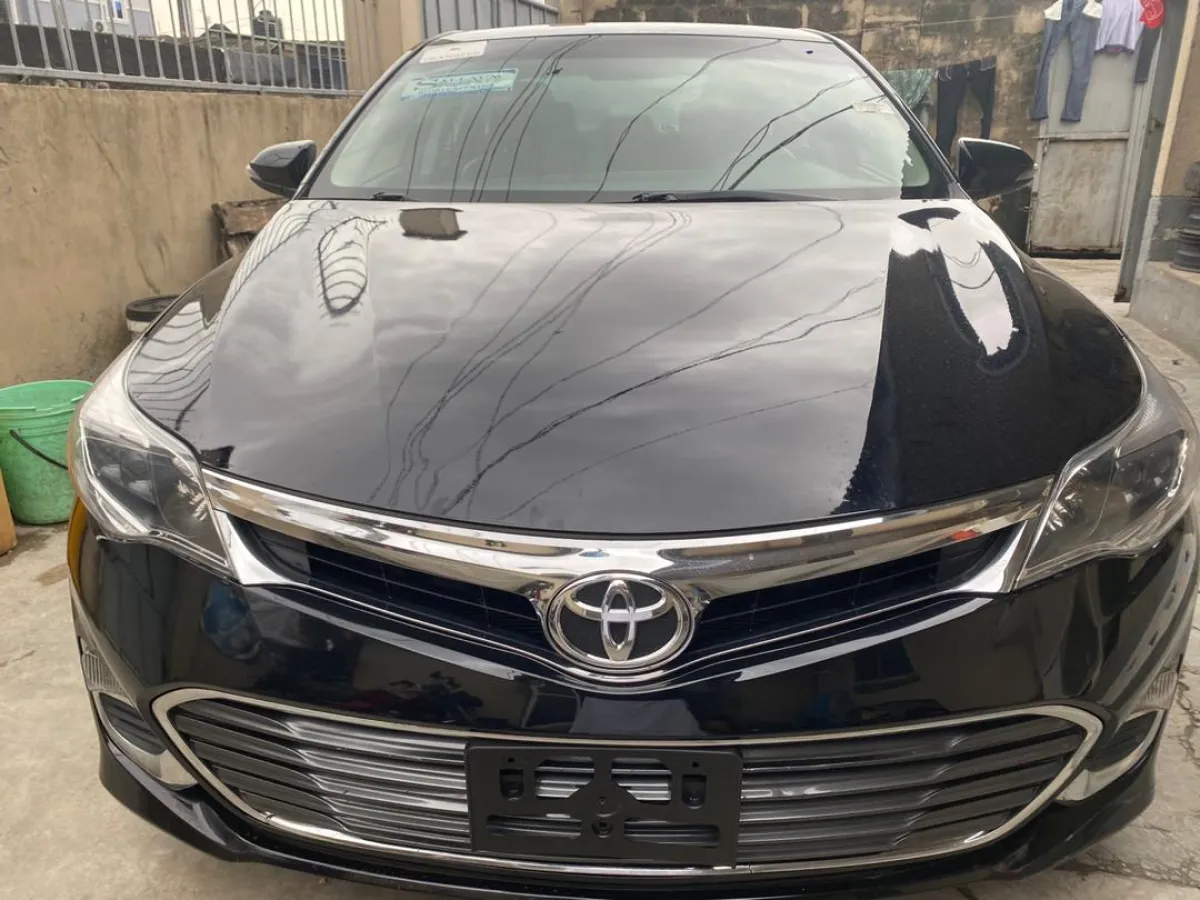 Top Of The Class Super 2015 Toyota Avalon Xle - Image 1