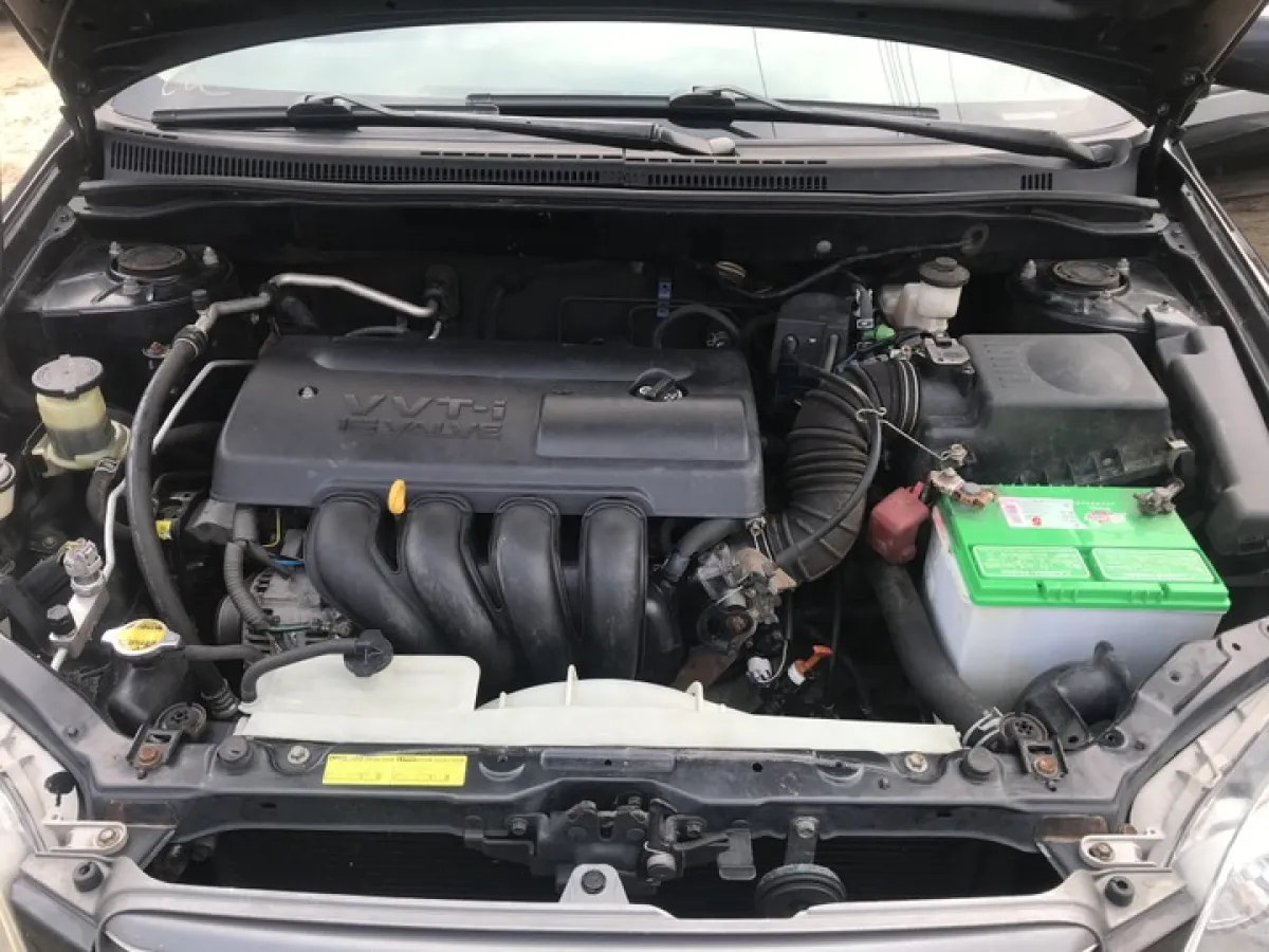 clean tokunbo Toyota Corolla sport model for sale - Image 6