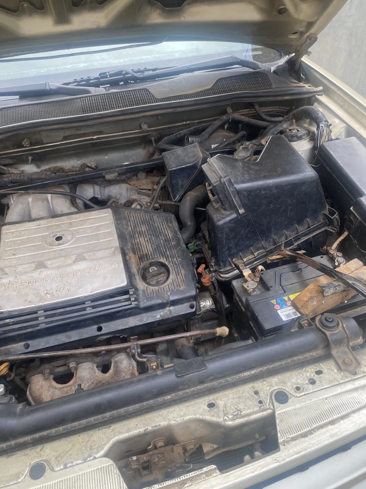 2004 Toyota Highlander - Image 8