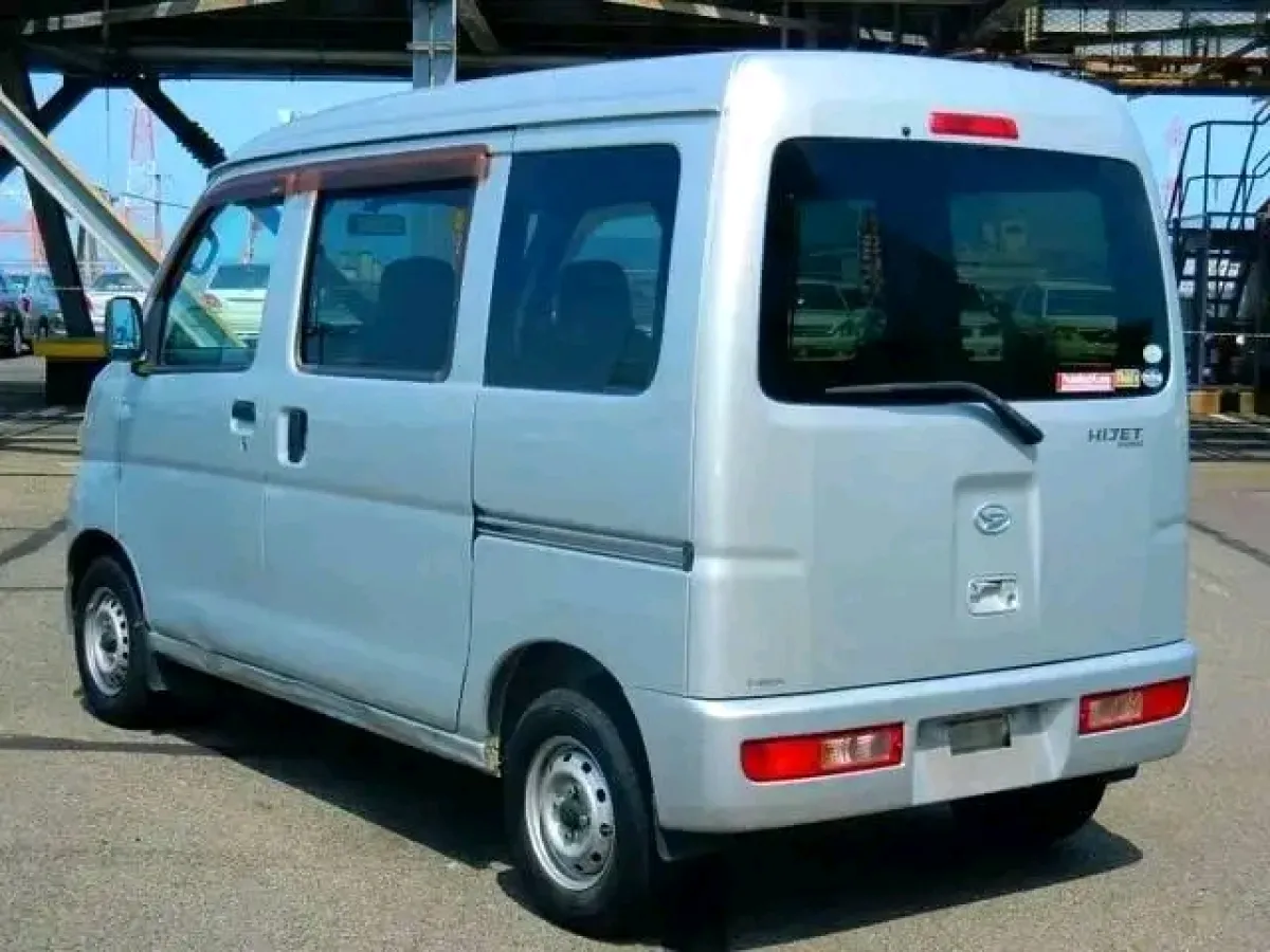 Very Clean Hijet - Image 4