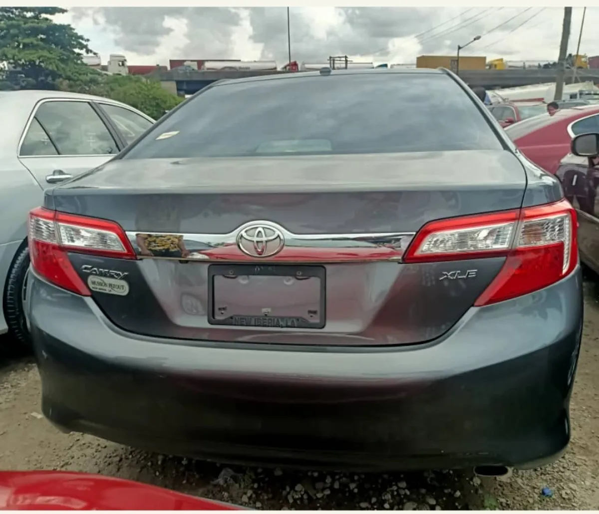 2013 model toyota camry - Image 3