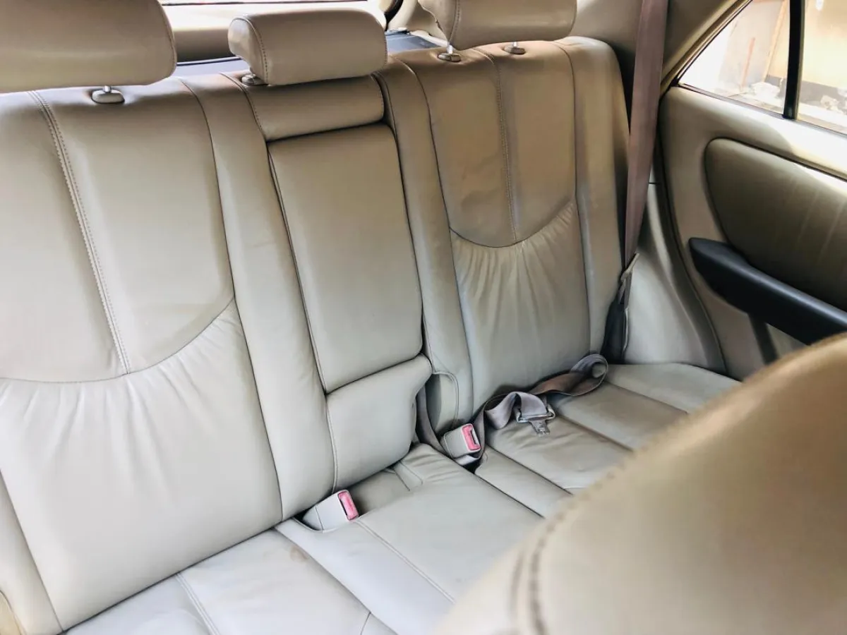 Lexus RX 300 Full Options - Image 3