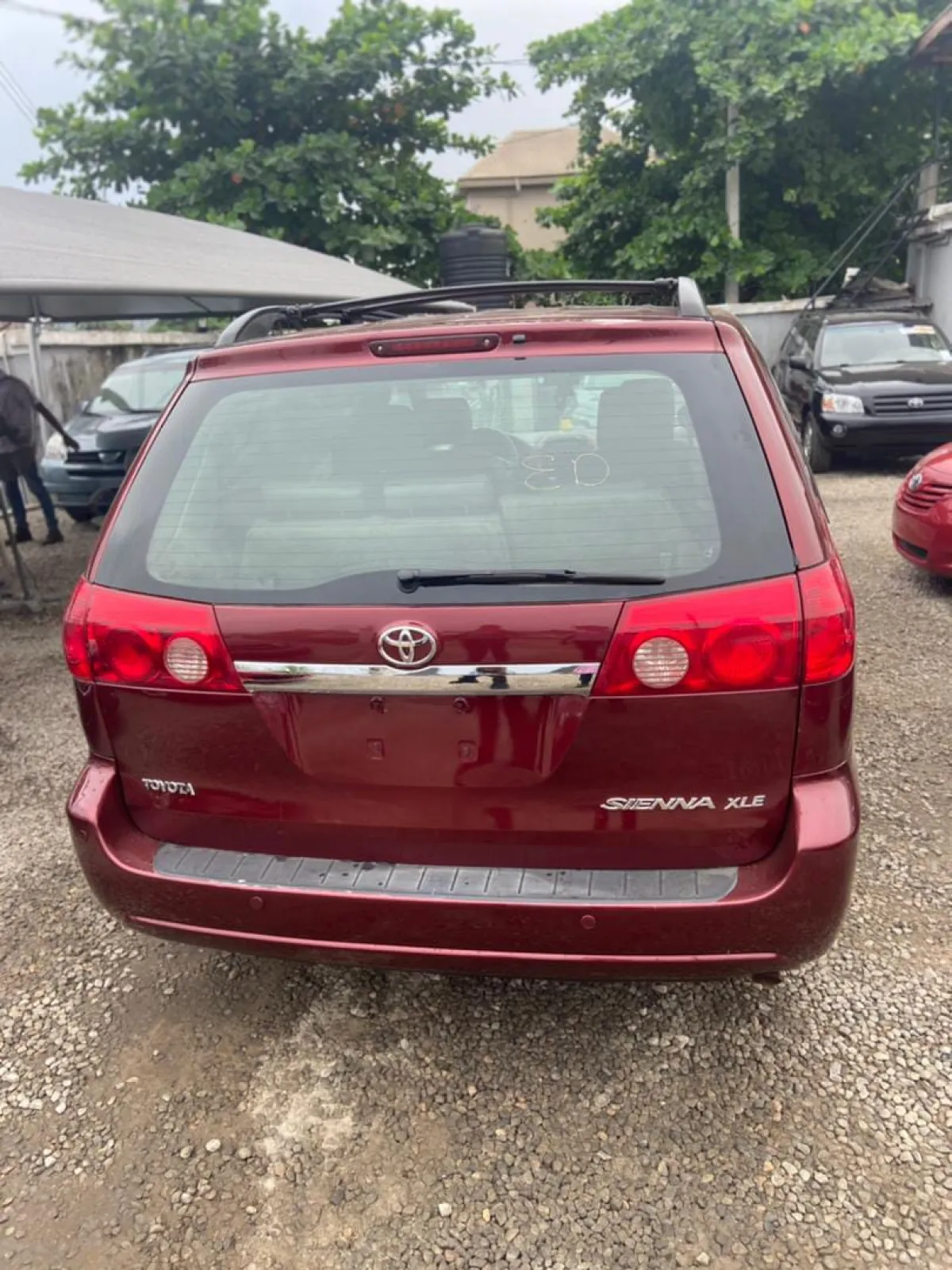 Toyota sienna 2008 - Image 2