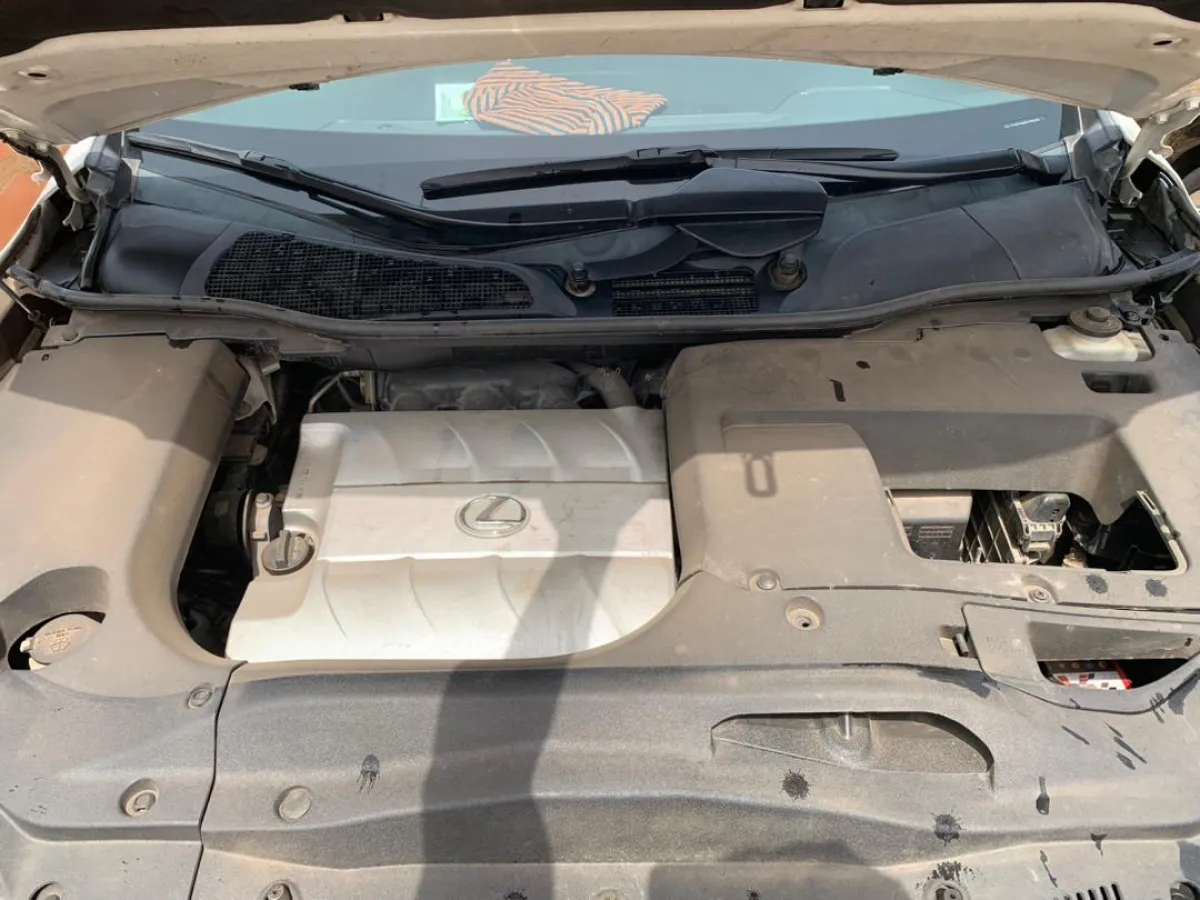 Direct Tokunbo Lexus RX 350 2014 Full Option Super Neat In And Out - Image 2
