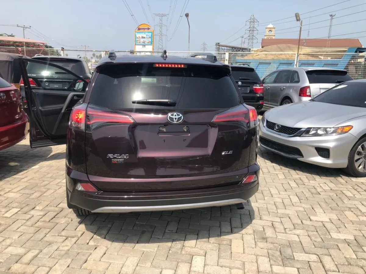 Toyota Rav4 2018 Model - Image 2