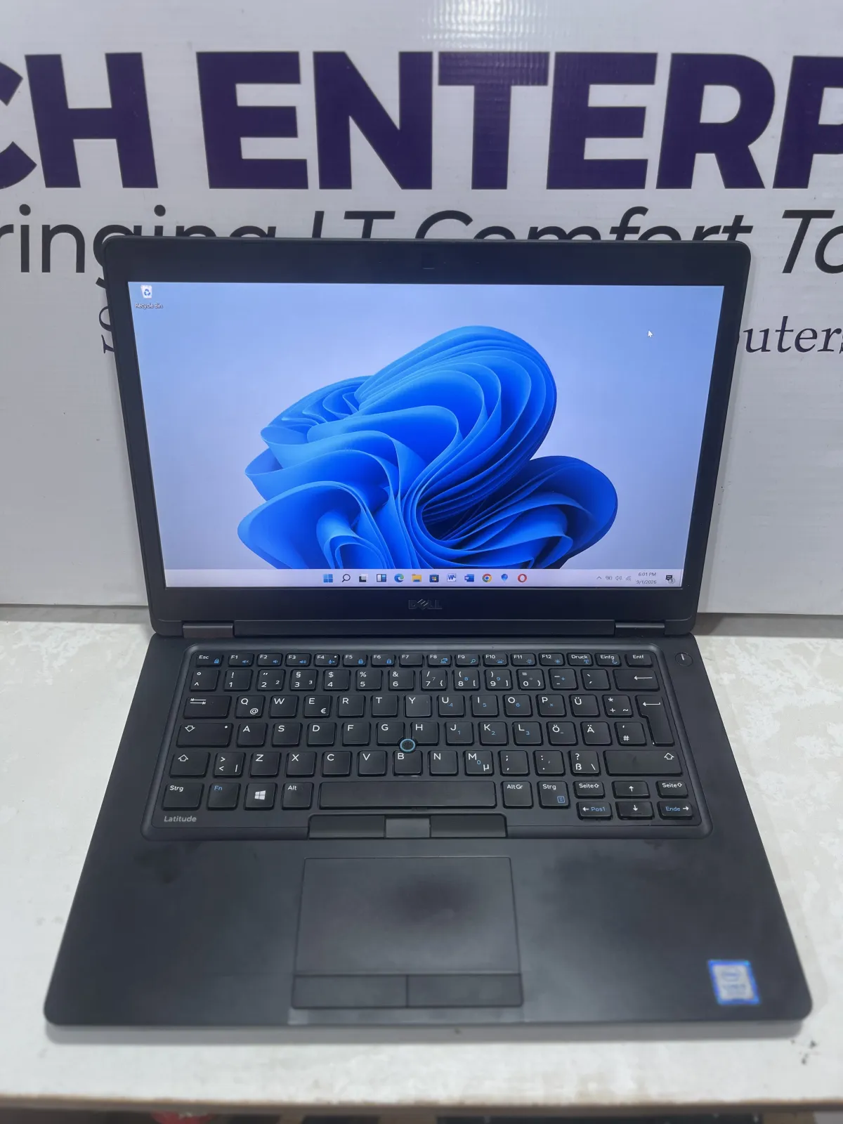 Dell latitude E5470 - Image 1