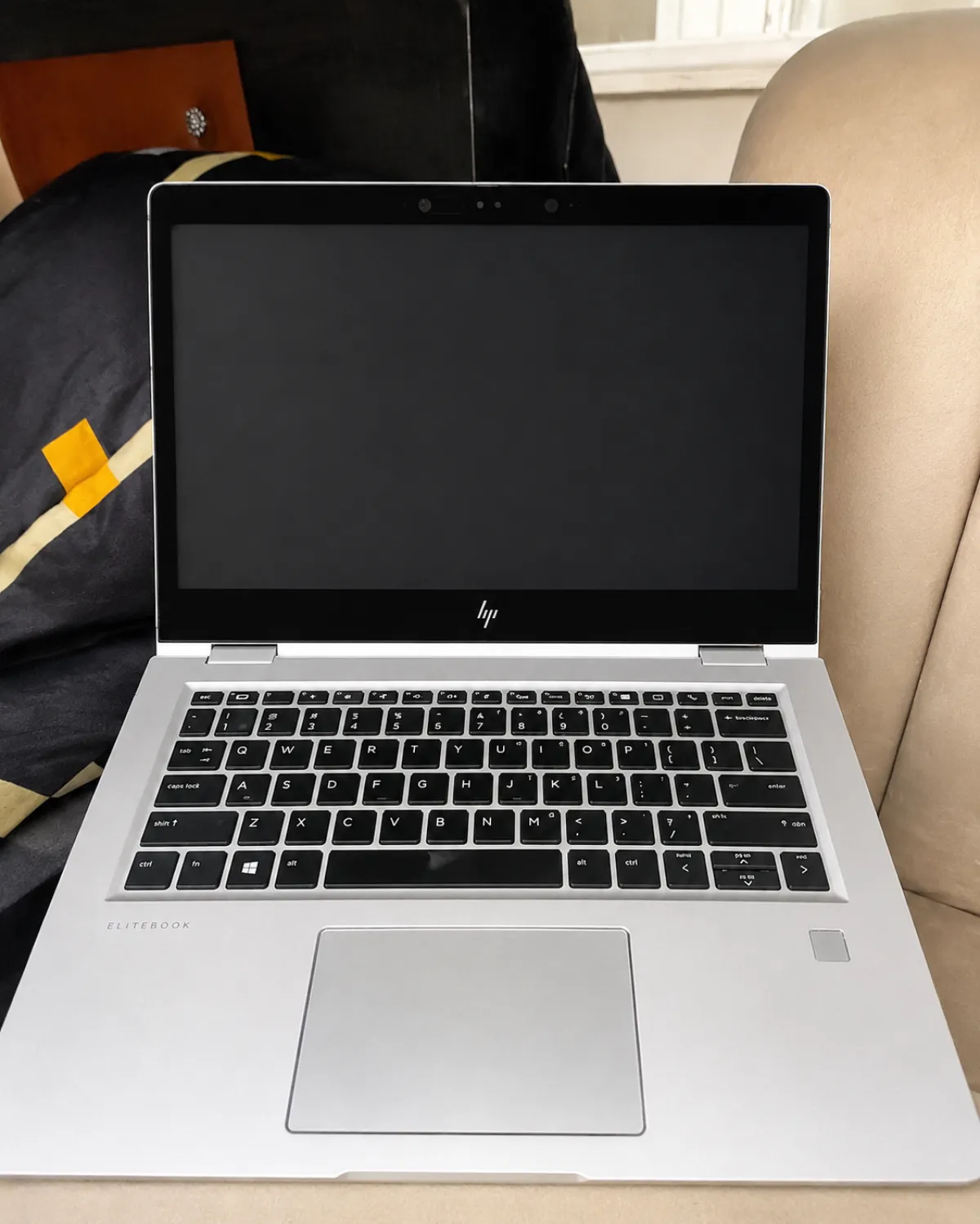 HP EliteBook 1030 G2 Clean Neatly Used - Image 3