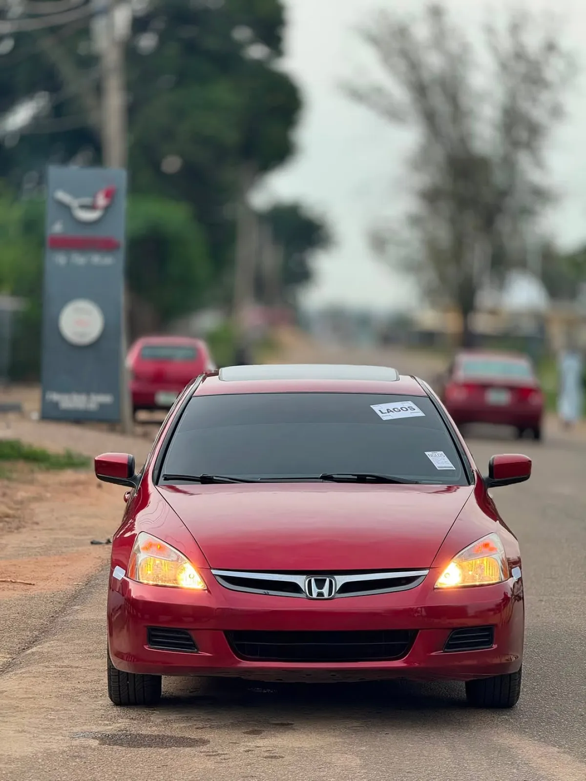 Distress sales Honda Accord - Image 2
