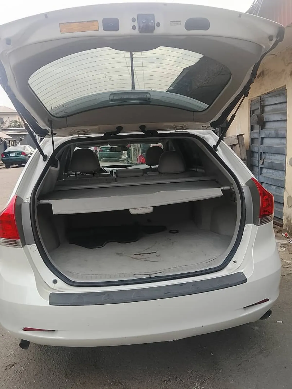 Toks Toyota Venza 2010 with panoramic - Image 7