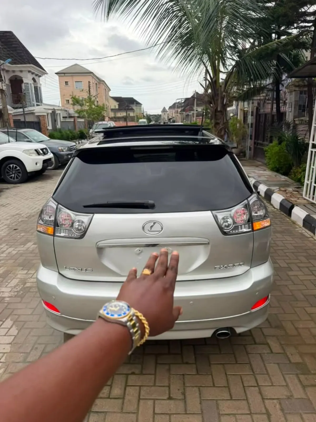 Lexus RX 350 2011 - Image 2