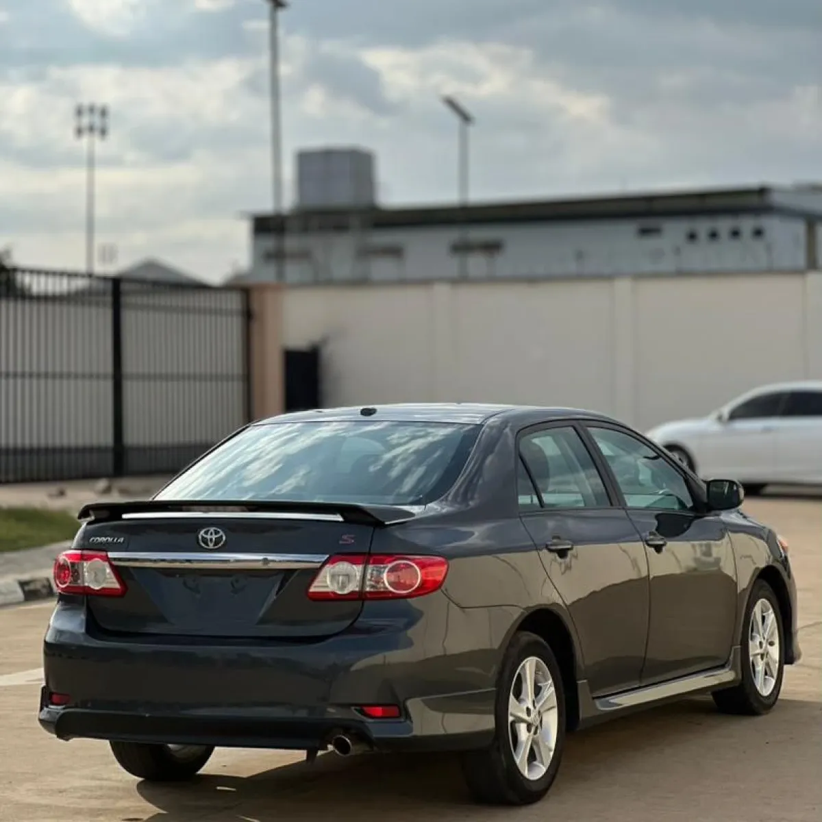 2011 Toyota Corolla sports - Image 4
