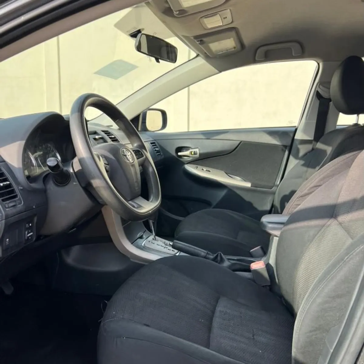 2011 Toyota Corolla sports - Image 6