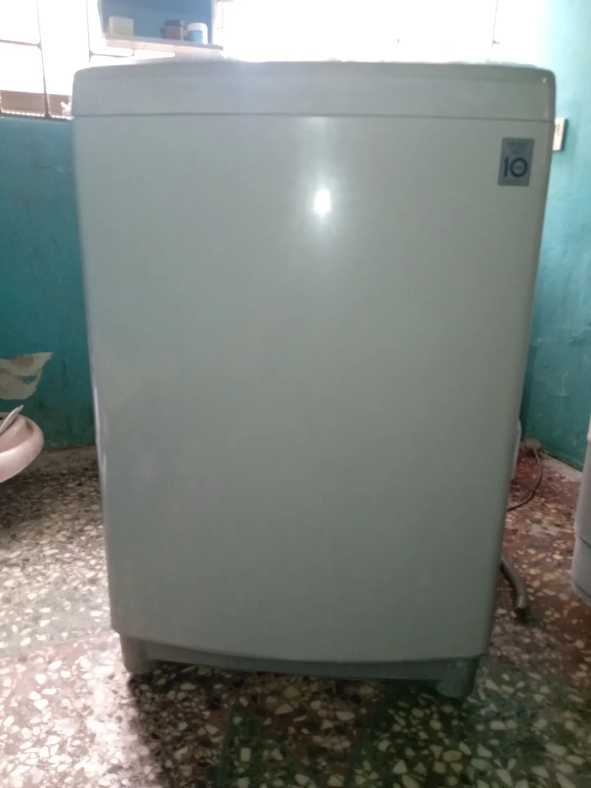Neatly used LG inverter fully automatic washing machine 14kg - Image 8