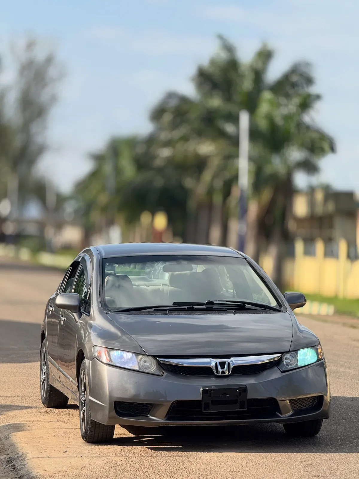 Honda Civic 2009 - Image 2