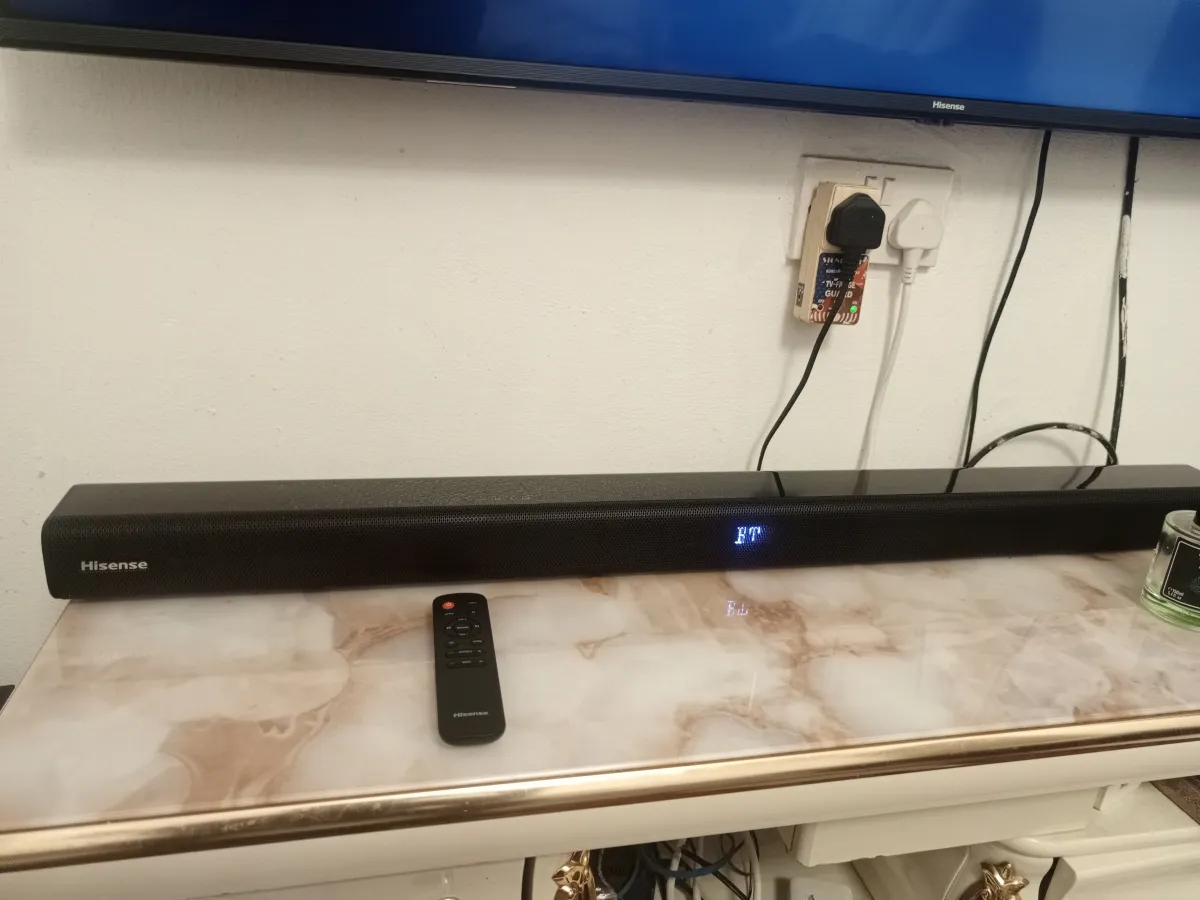 Hisense Bluetooth soundbar - Image 1