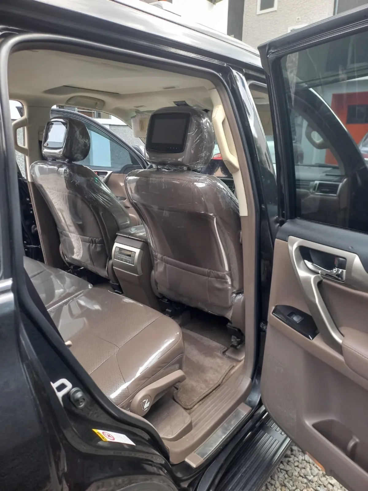 Foreign Used 2013 Fully Upgraded To 2018 Lexus GX460 Full Option - Image 5