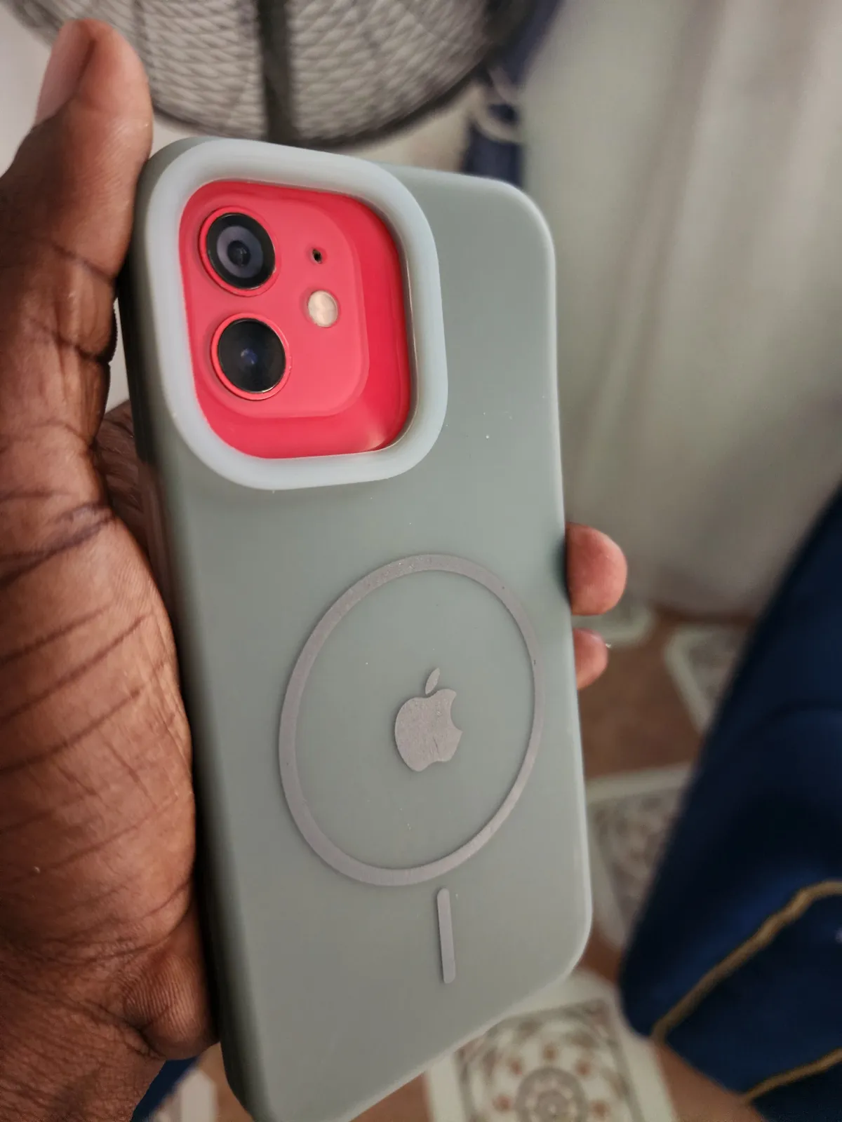 iPhone 12 64GB - Image 3