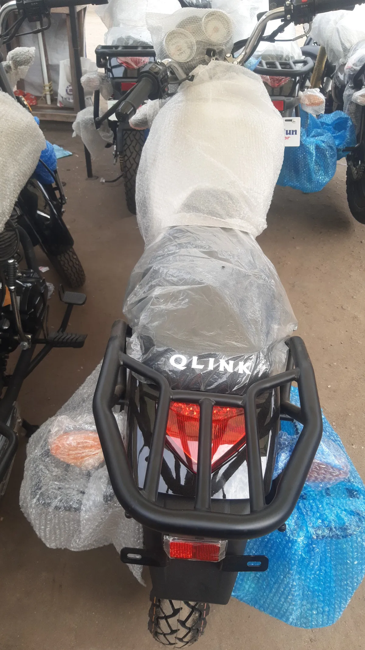 Qlink champion 200cc New one and fairly used - Image 2