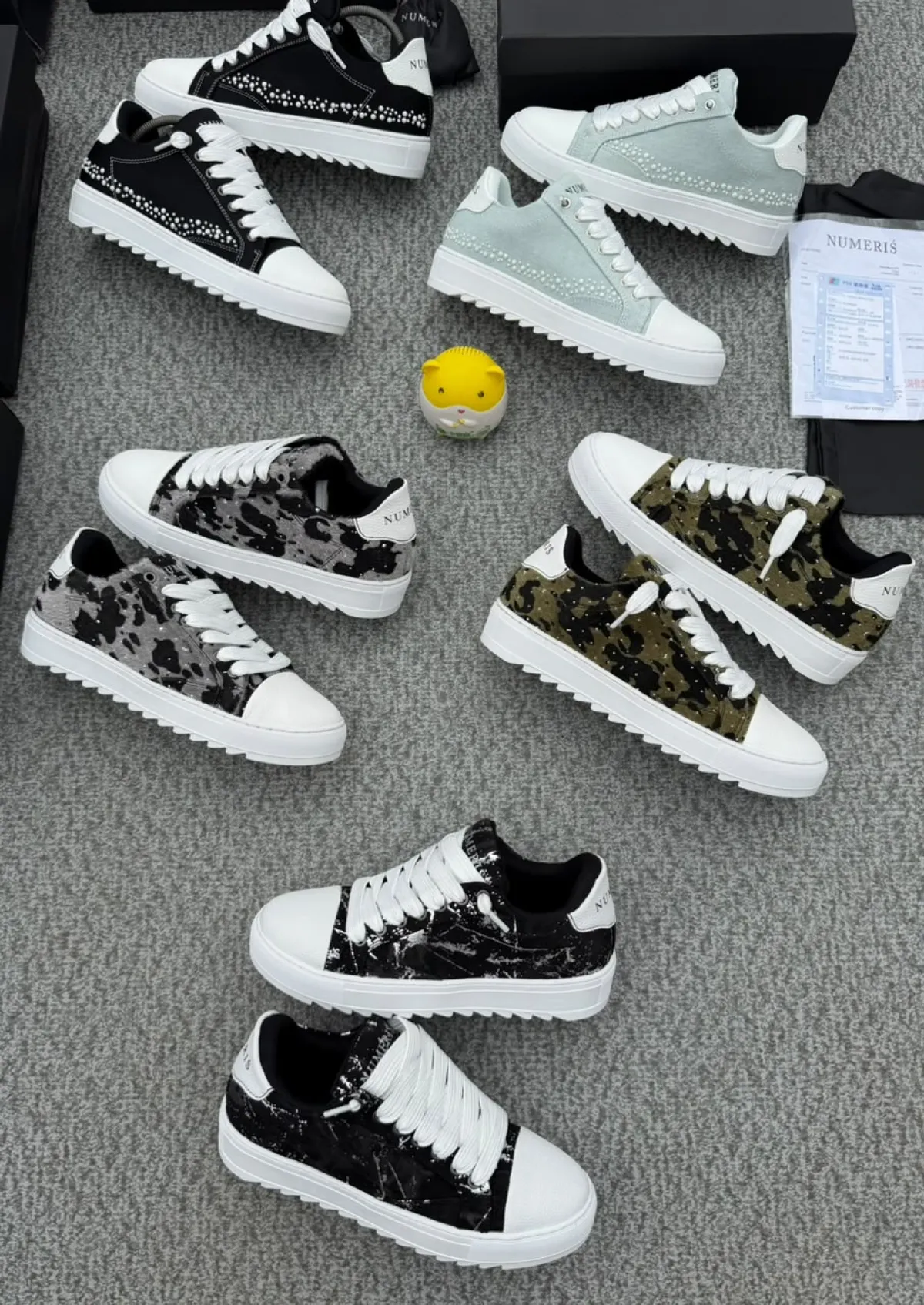 Nike Air Cushioned Sneakers - Image 5