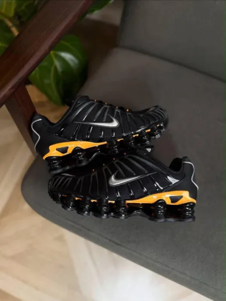 Nike Shot TL Sneakers
