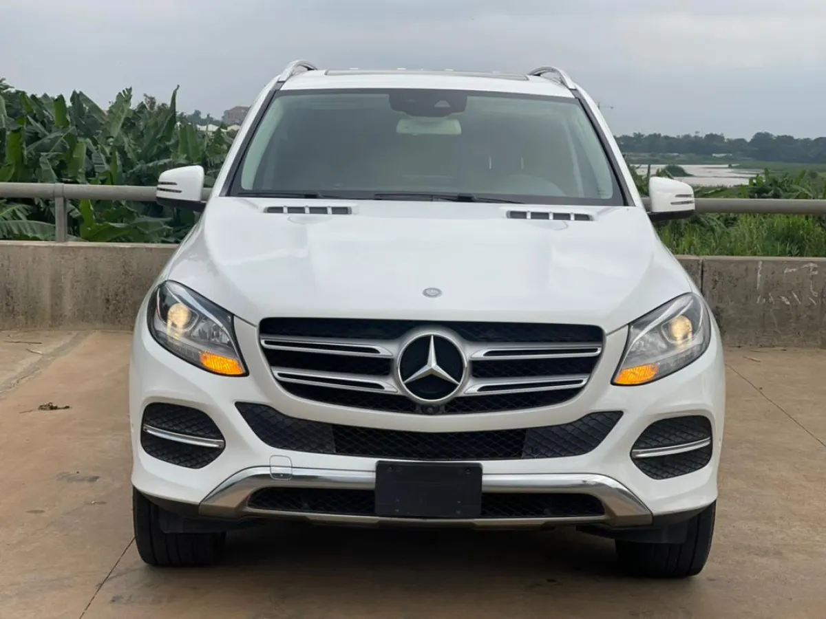 Foreign used 2016 Mercedes Benz GLE 350 With Original Duty - Image 2