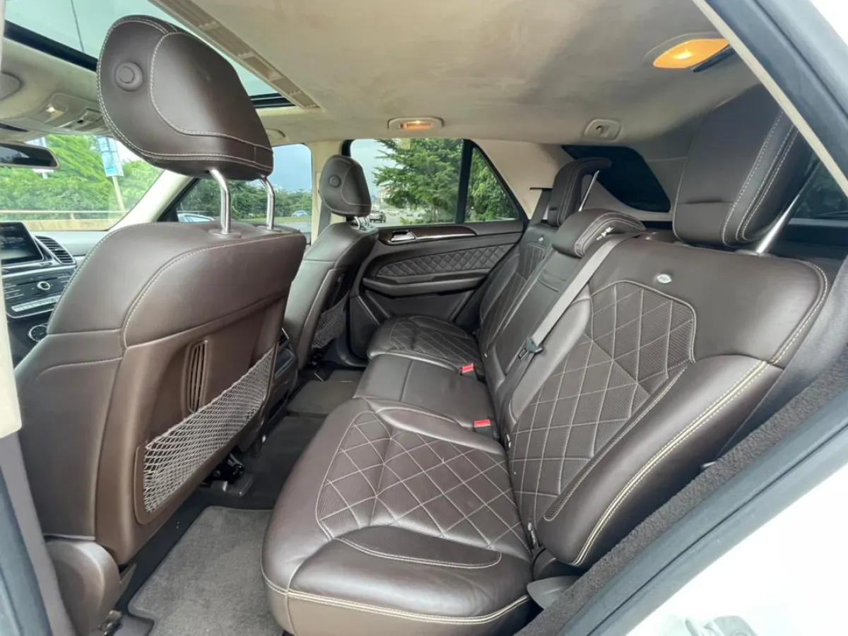 Foreign used 2016 Mercedes Benz GLE 350 With Original Duty - Image 4