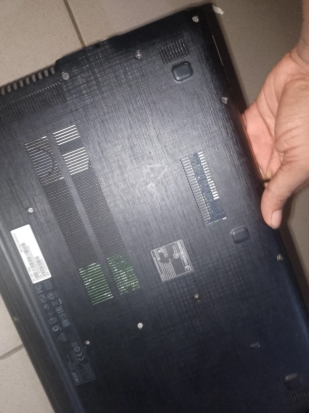 Acer aspire e15 laptop - Image 5
