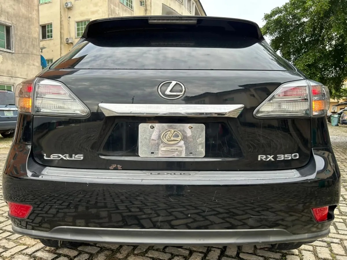 2010 Lexus Rx 350 used but not registered - Image 9