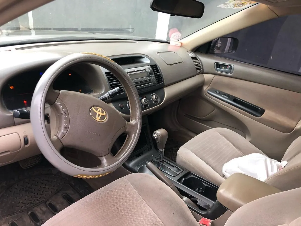 Super Sharp 2006 Toyota Camry - Image 3