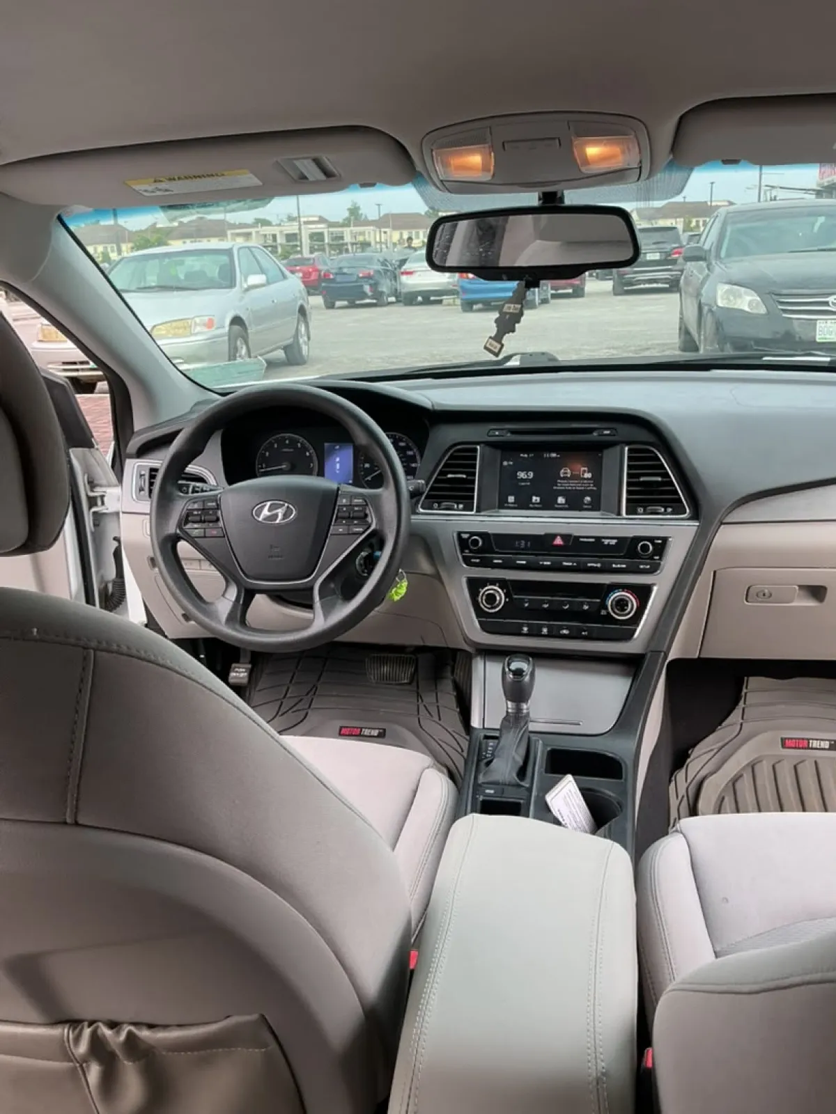 neatly used Hyundai Sonata 2016 - Image 8