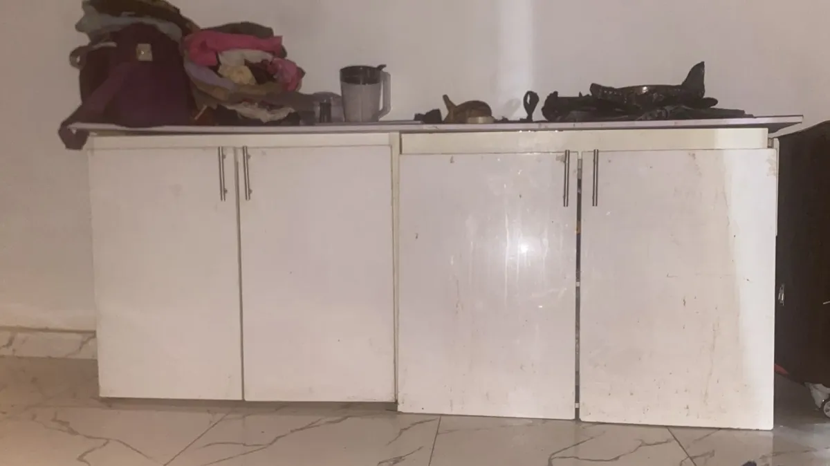 Kitchen Cabinet - Image 2