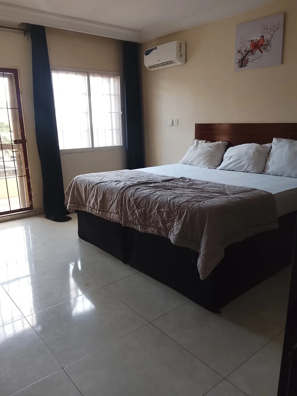 short let service apartment - Image 8