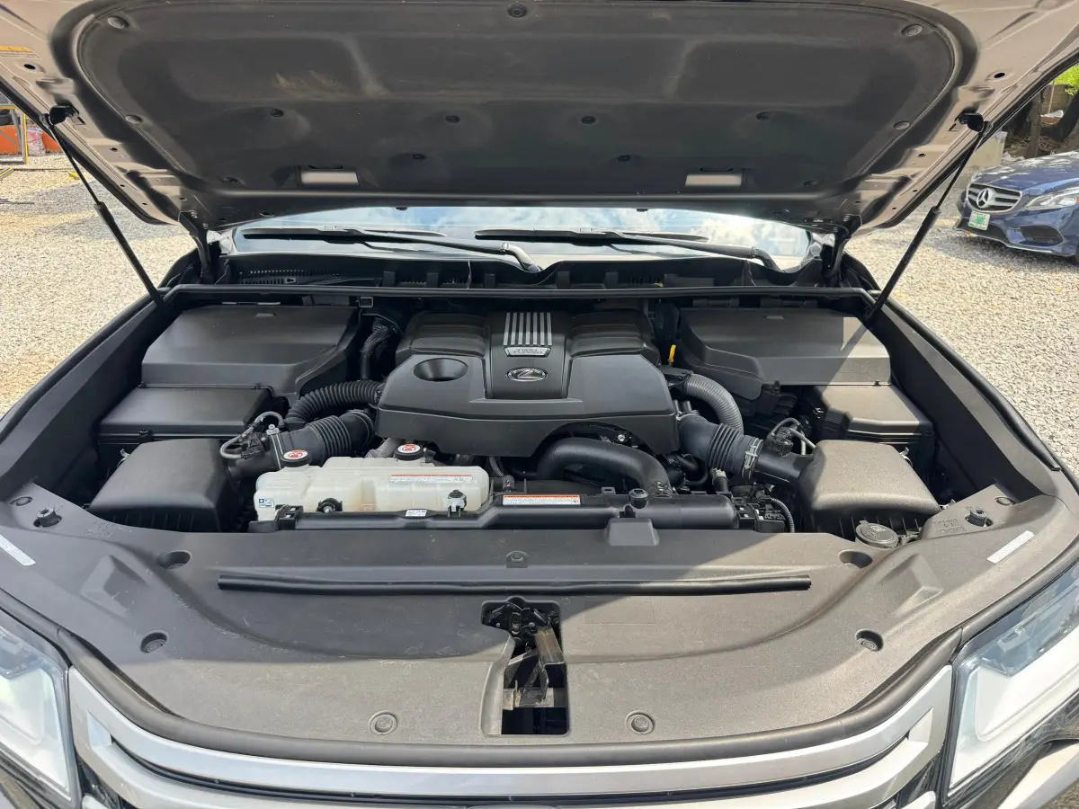 Foreign Used 2024 Lexus LX600, ₦240M - Image 9