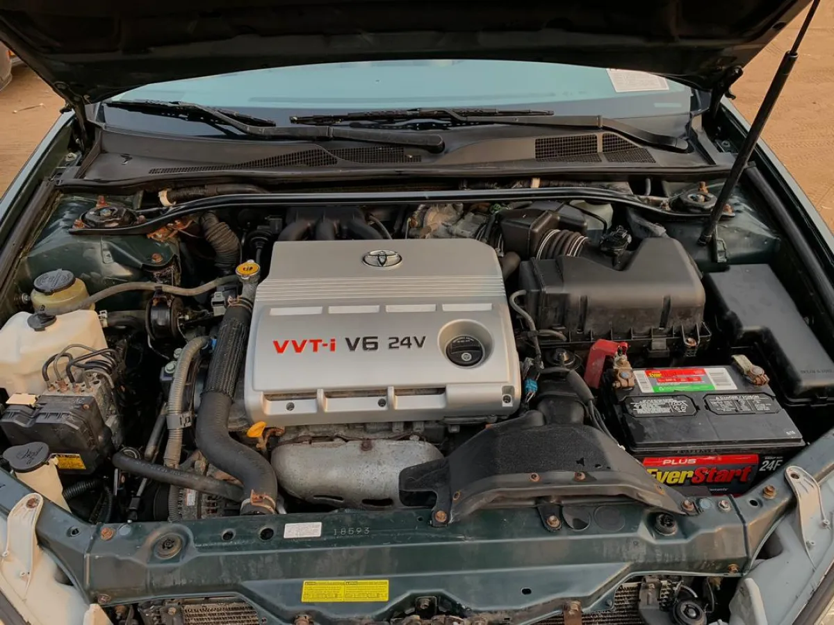 2006 Toyota Camry XLE V6 V4 Available - Image 2