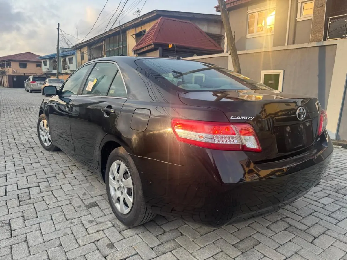 2011 Toyota Camry LE - Image 1