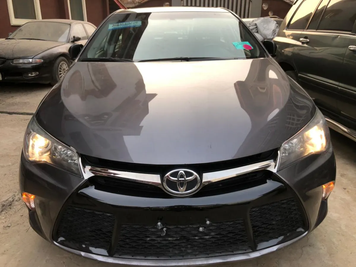 Clean Toyota Camry 2016 Model - Image 5