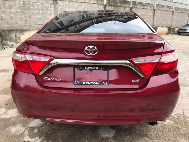 Lagos Clean Tokunbo 2017 Toyota Camry SE