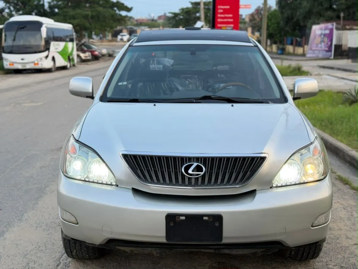months Registered Lexus RX330 2006 Fullest Option - Image 2
