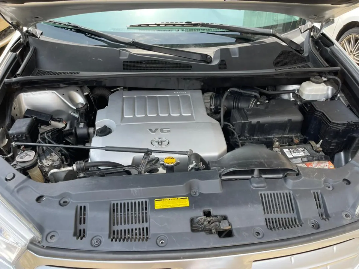 Tokunbo 2011 Toyota Highlander Limited - Image 2