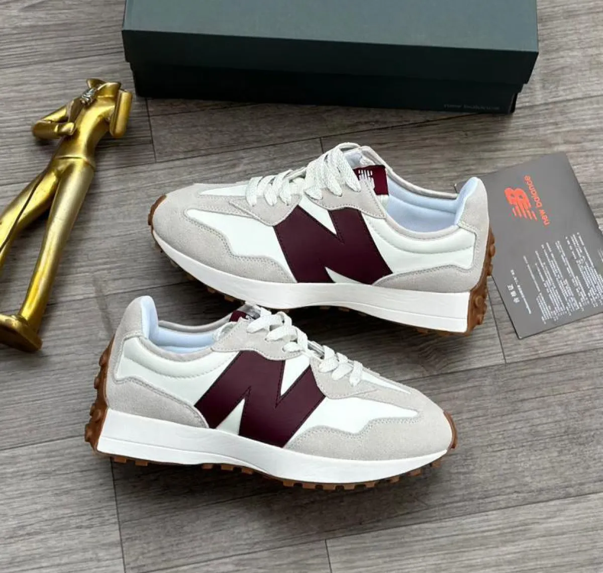 New Balance 327 Sneakers - Image 3