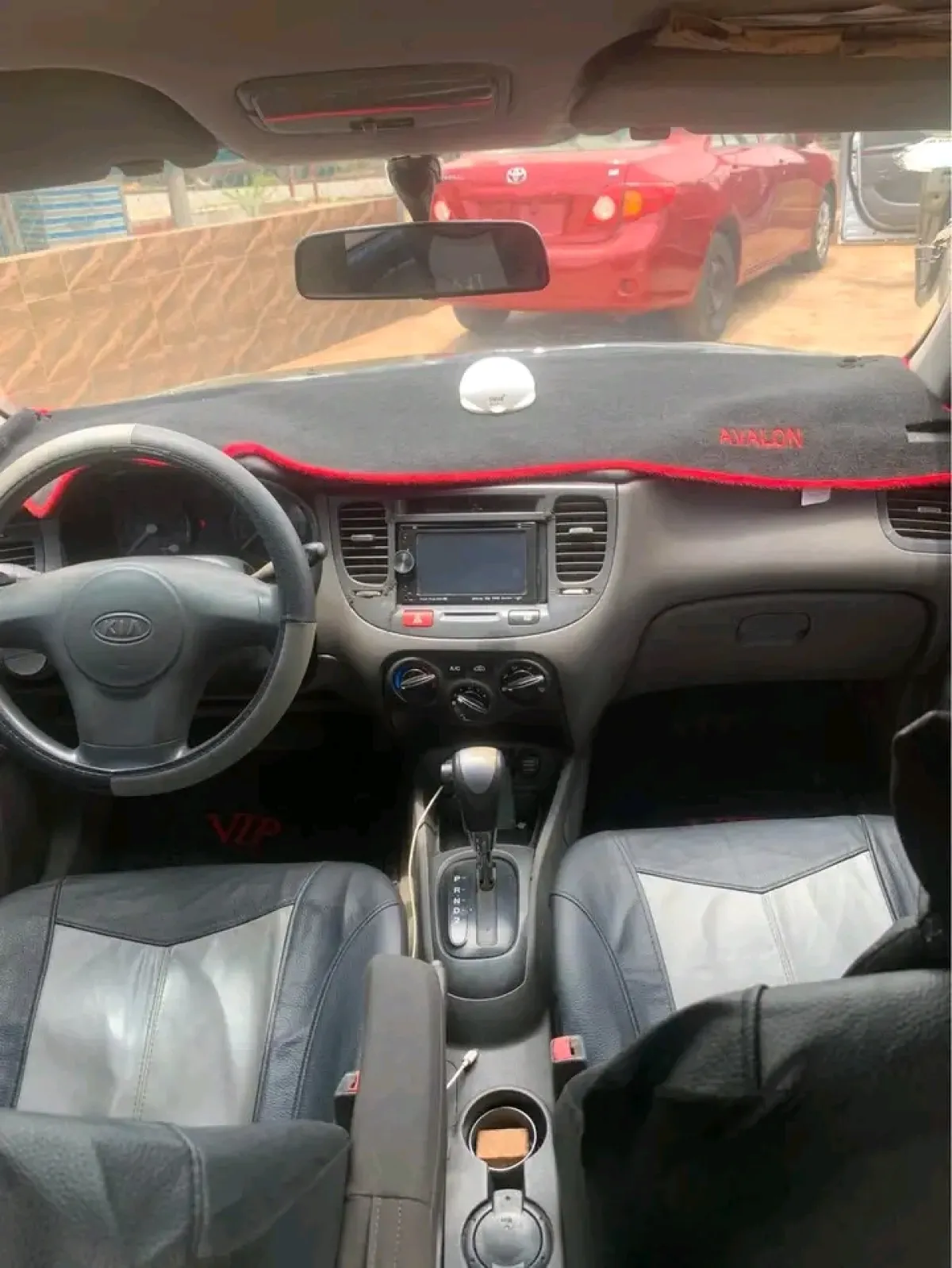 Neatly Used kia rio 2008 - Image 2
