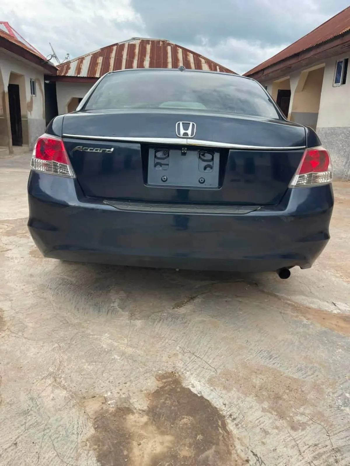 Neatly Used Honda accord 2008 - Image 8