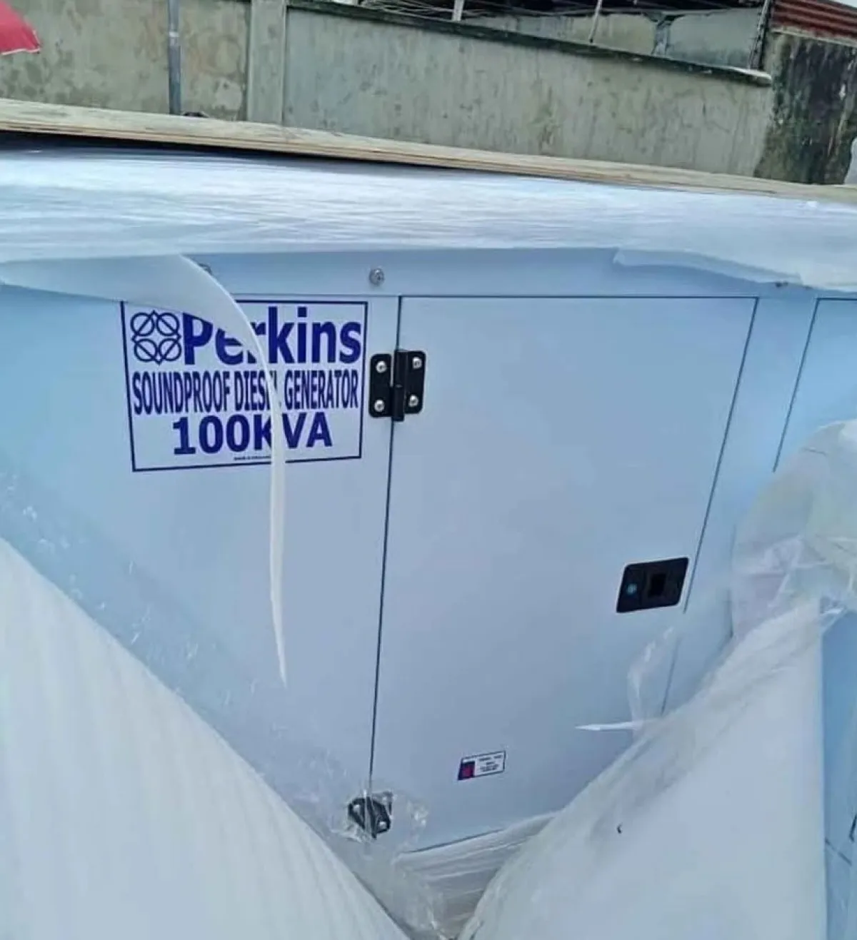 brand new 100kva perkins soundproof diesel generator - Image 3