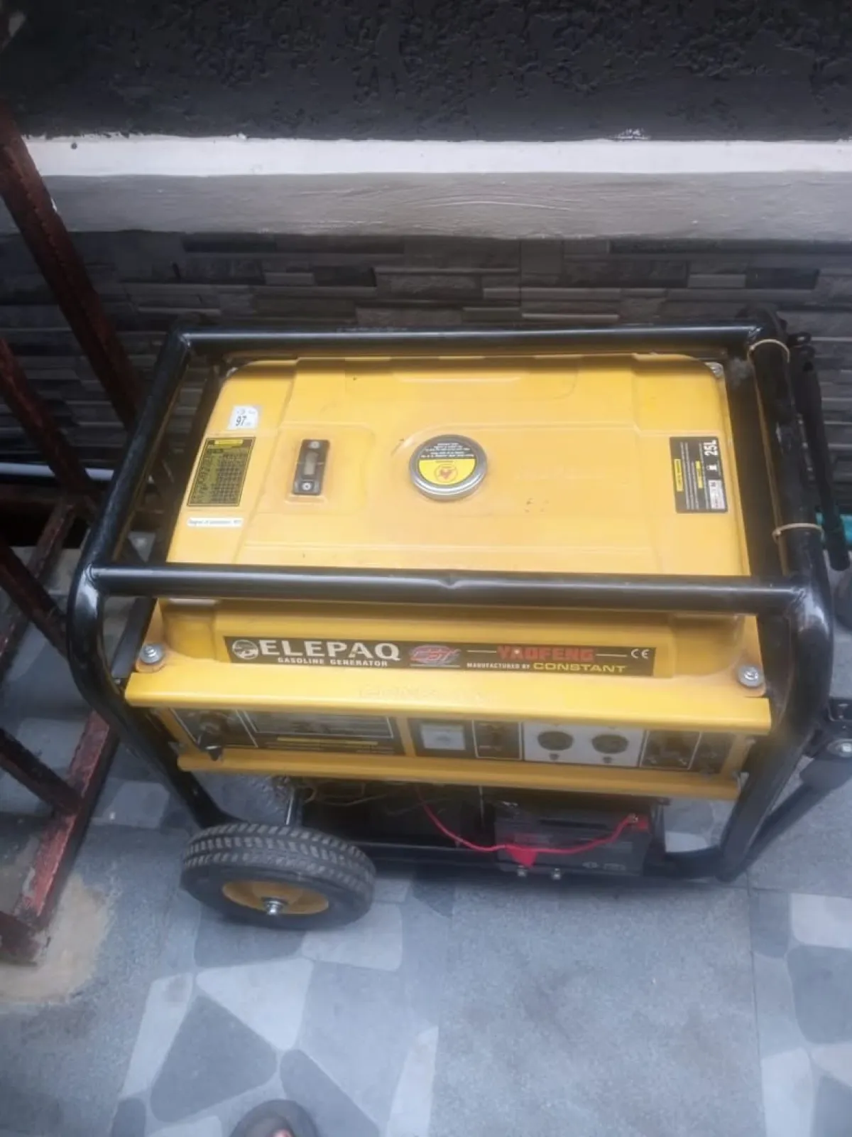 ELEPAQ SV6800 5. 5kW Petrol Generator Clean Lightly Used - Image 2