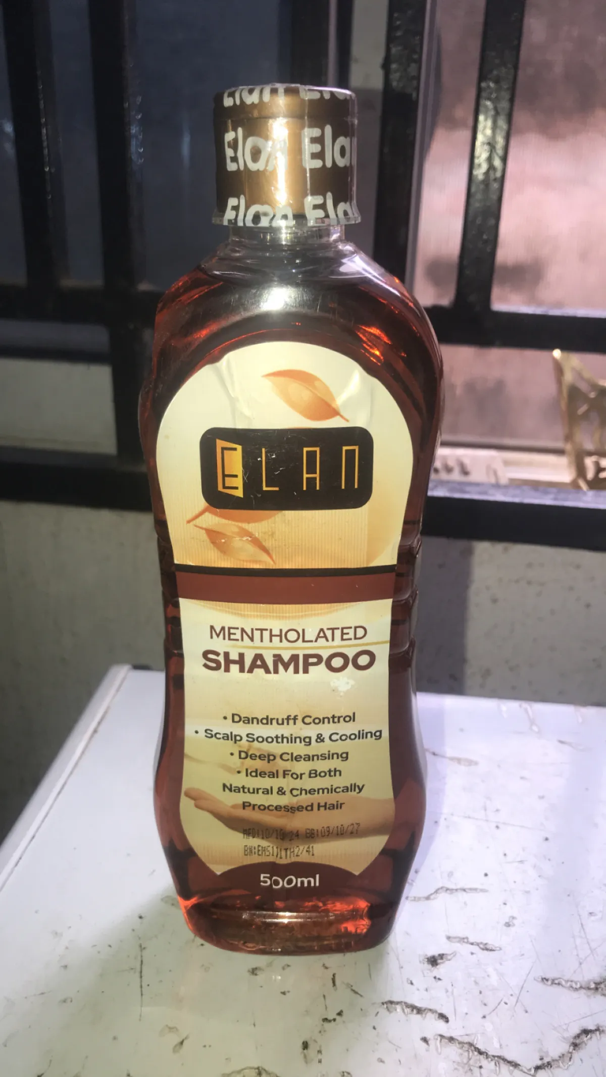 Elan Mentholated Shampoo 500ml - Image 3