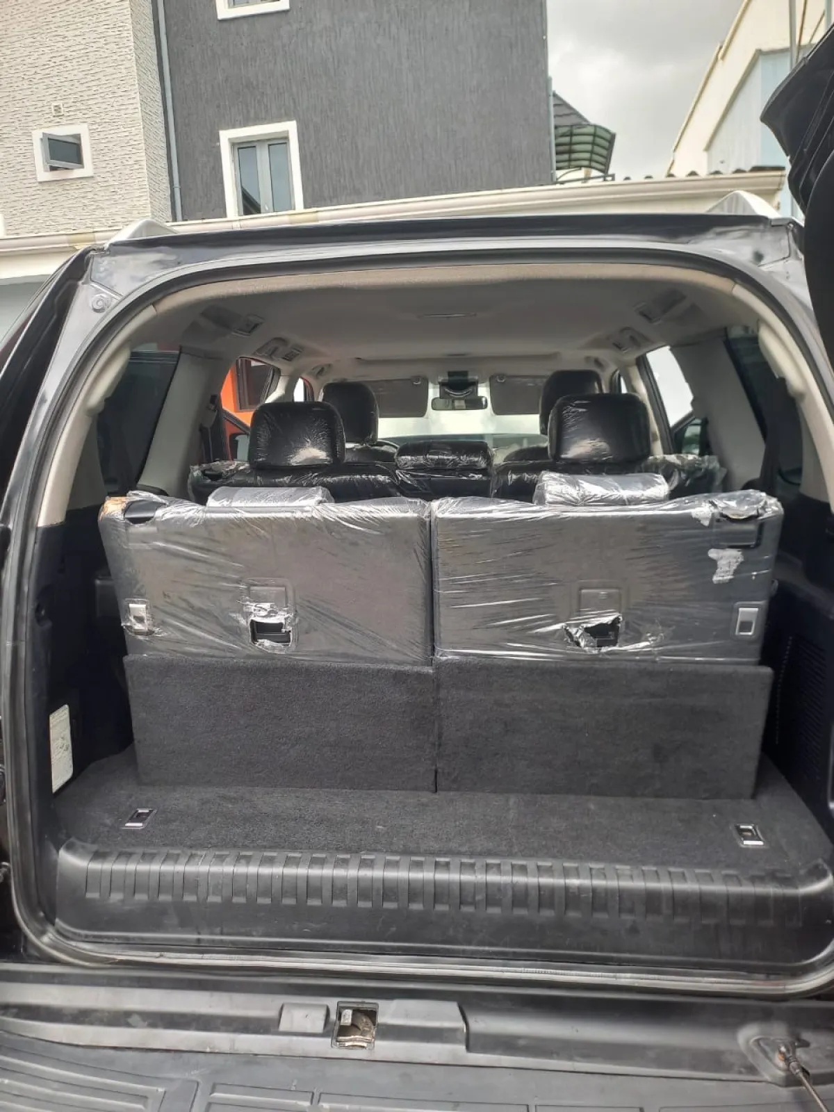 Briefly Used But Not Registered 2020 Toyota LandCruiser Prado V6 - Image 6
