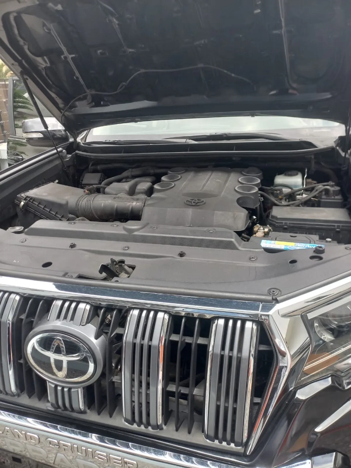 Briefly Used But Not Registered 2020 Toyota LandCruiser Prado V6 - Image 8