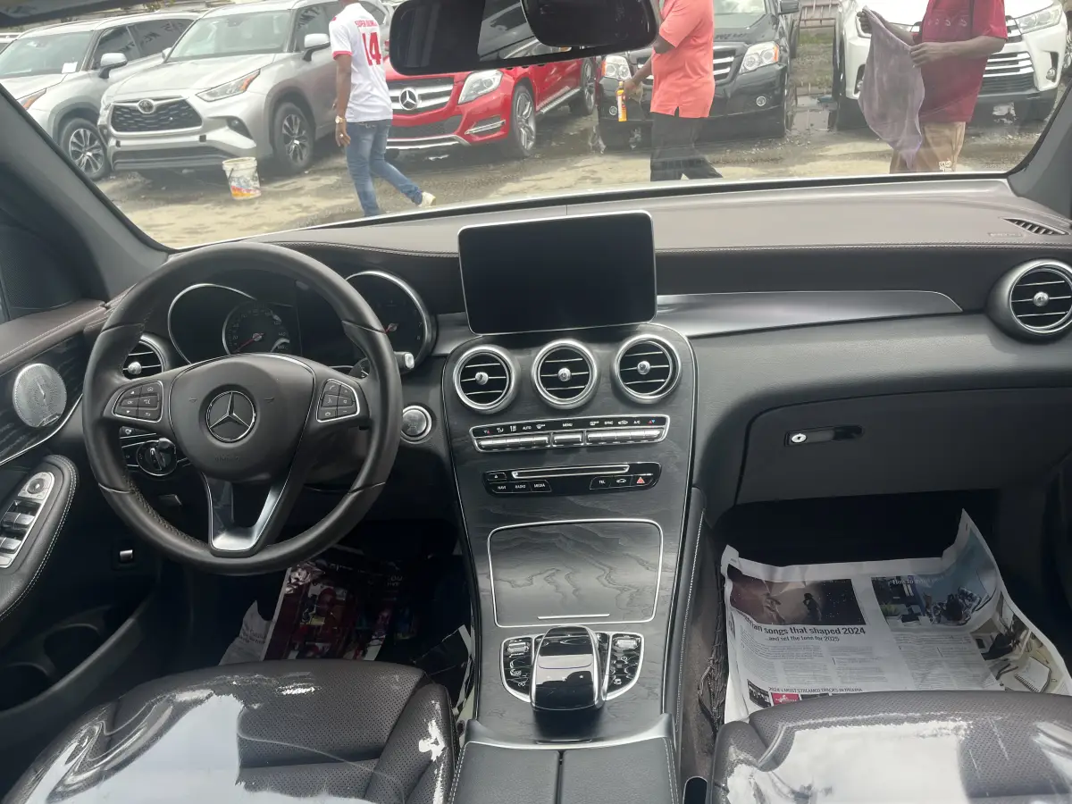 Foreign Used 2016 mercedes Benz Glc300 - Image 6