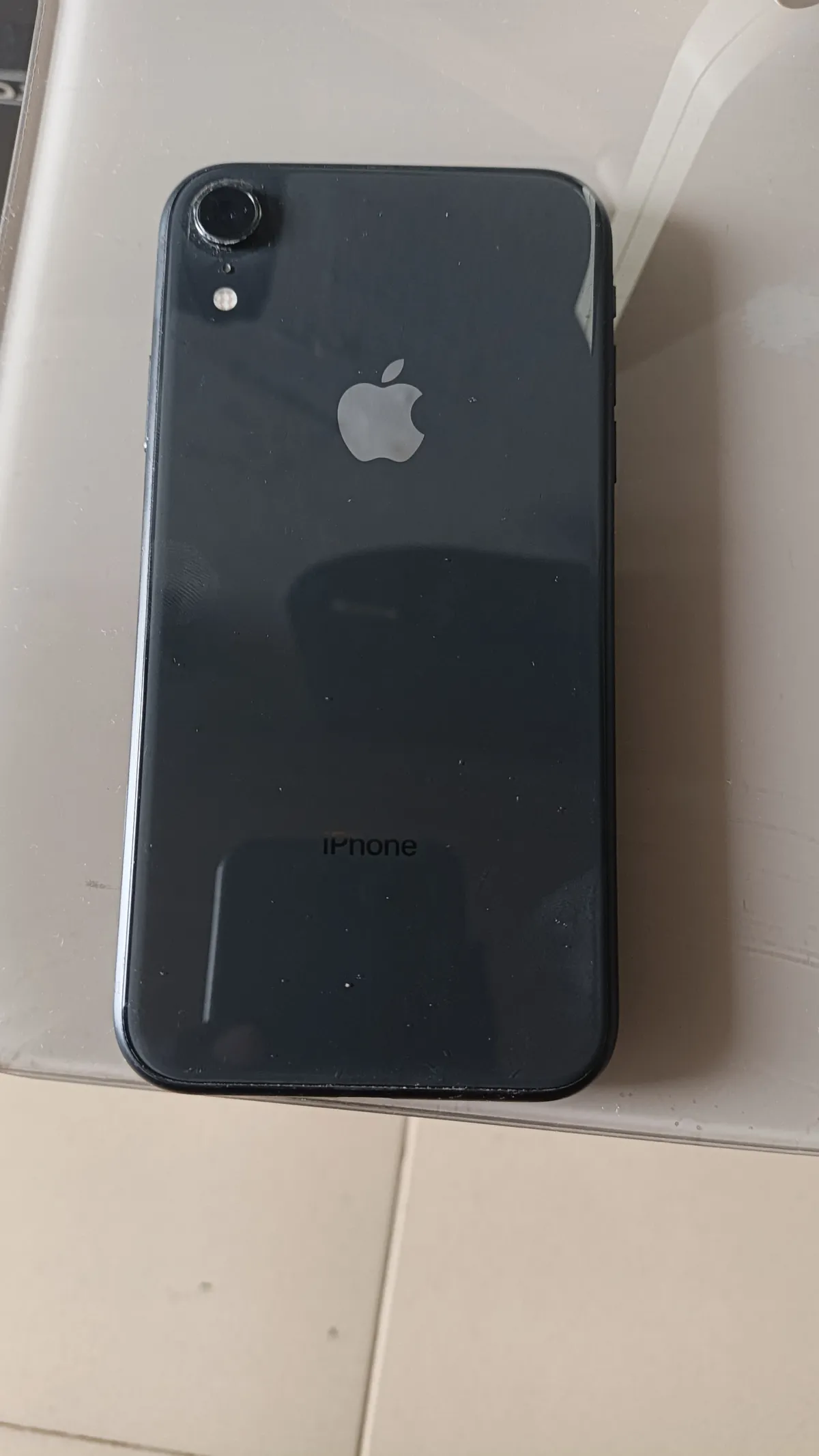 iPhone XR 64gb - Image 1