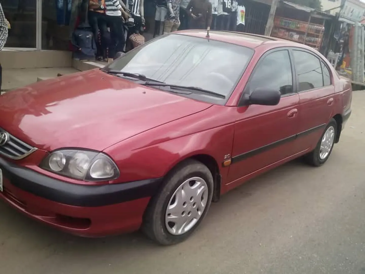 Toyota Avensis Registered - Image 6